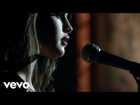 Selena Gomez – Same Old Love Lyrics, Meaning & Official Video