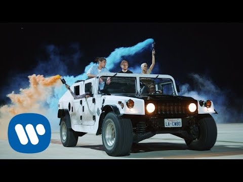 Ed Sheeran – Beautiful People (feat. Khalid) [Official Music Video Complete] | Anti-Celebrity Anthem, Superficiality Critique, Streaming Power & Real Industry Impact