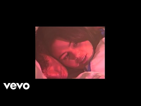 Selena Gomez, Benny Blanco – Ojos Tristes (with The Marias) (Official Lyric Video)