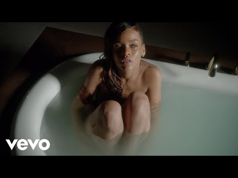 Stay – Rihanna ft. Mikky Ekko Complete Video VEVO